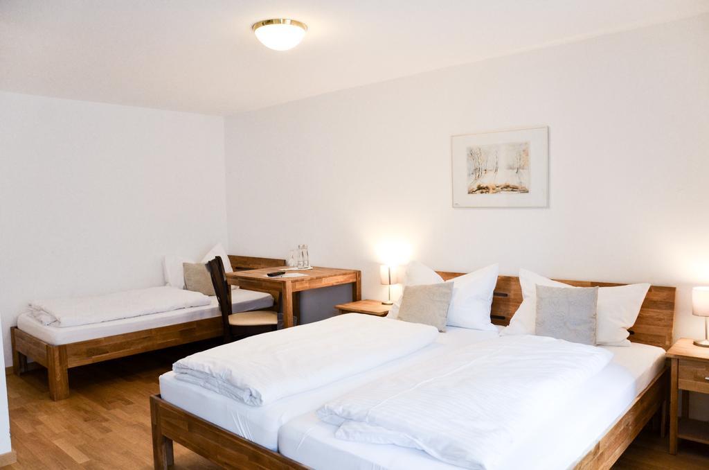 Hotel Blaue Traube Шонгау Экстерьер фото
